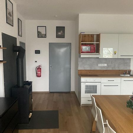 Klubovna u Kanálu KuK - apartman lux Racice  Esterno foto