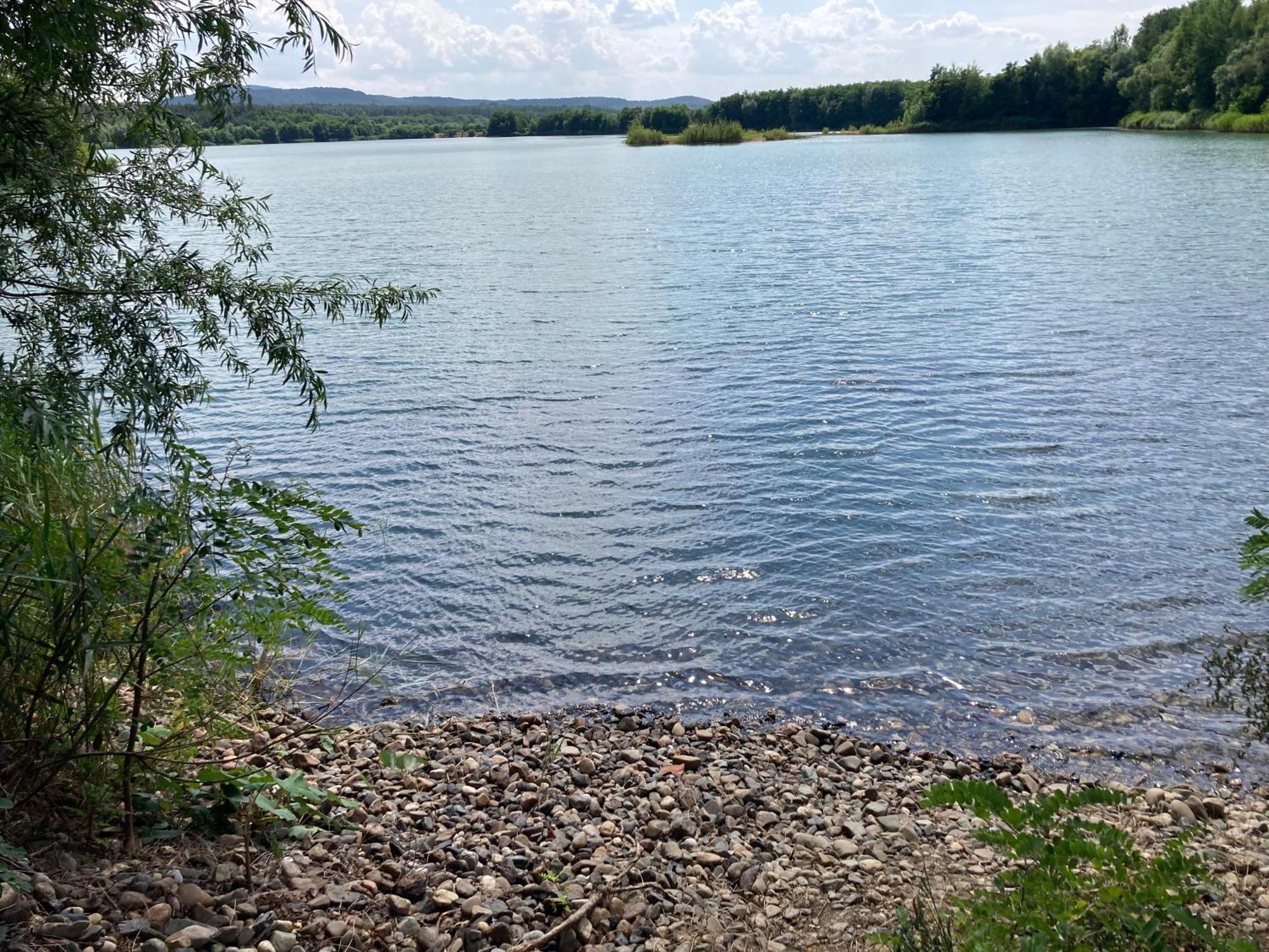 Klubovna u Kanálu KuK - apartman lux Racice  Esterno foto