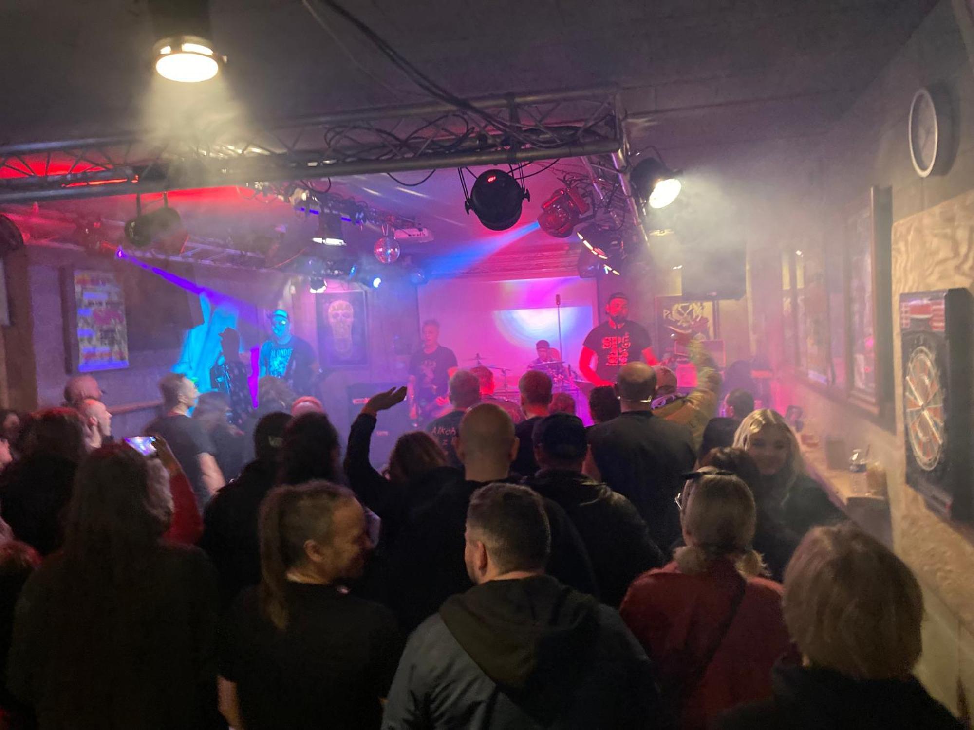 Klubovna u Kanálu KuK - apartman lux Racice  Esterno foto